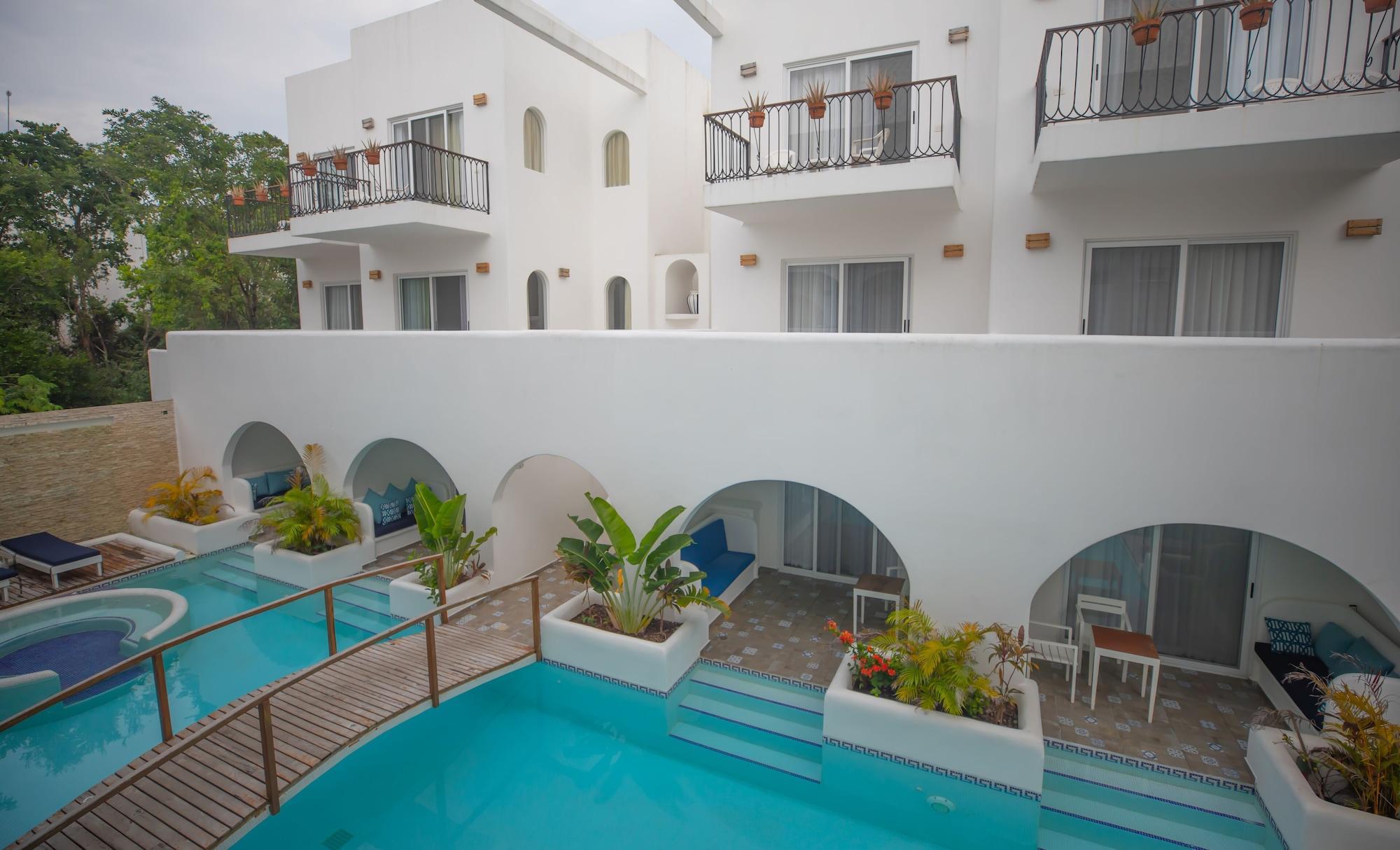 Mediterraneo Hotel Тулум Екстериор снимка