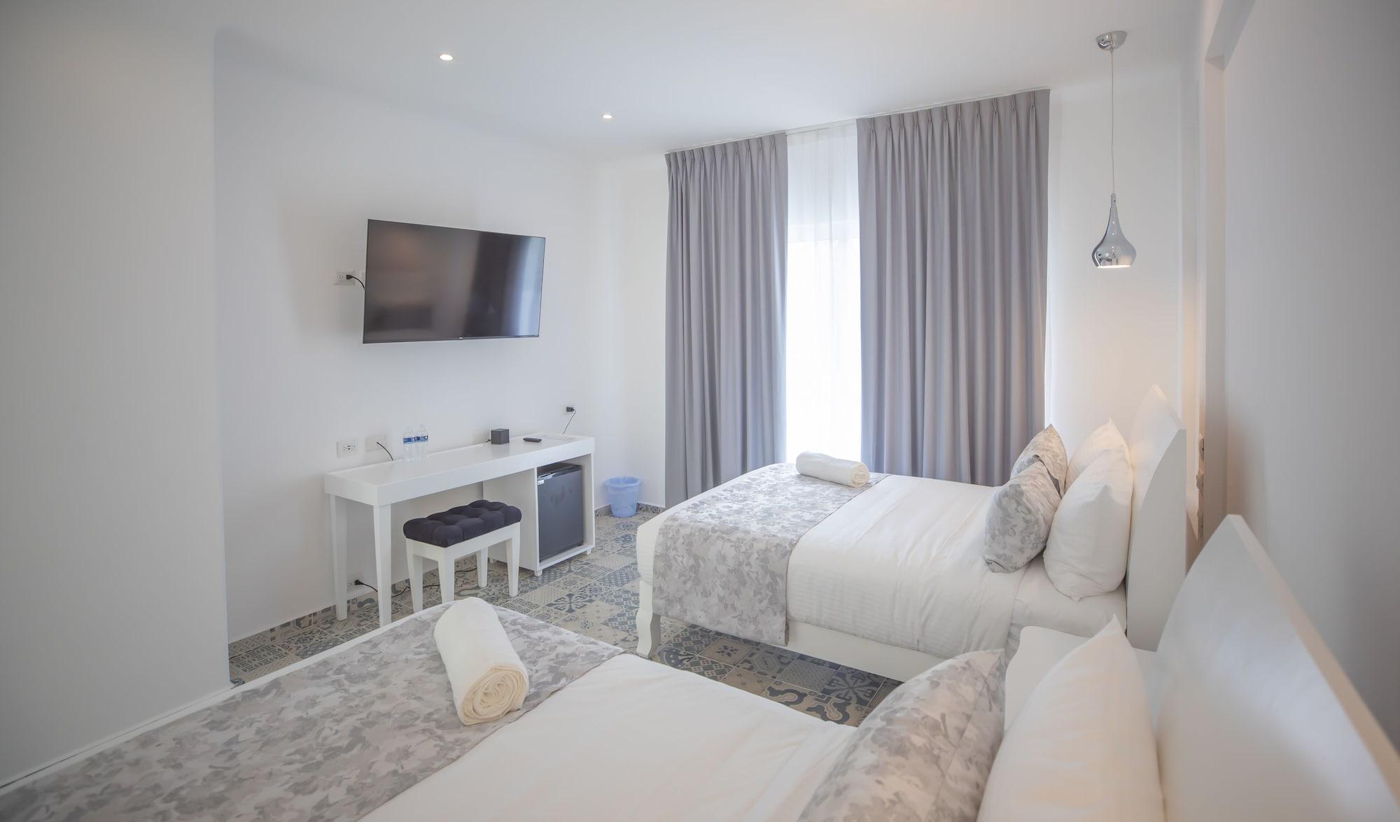 Mediterraneo Hotel Тулум Екстериор снимка
