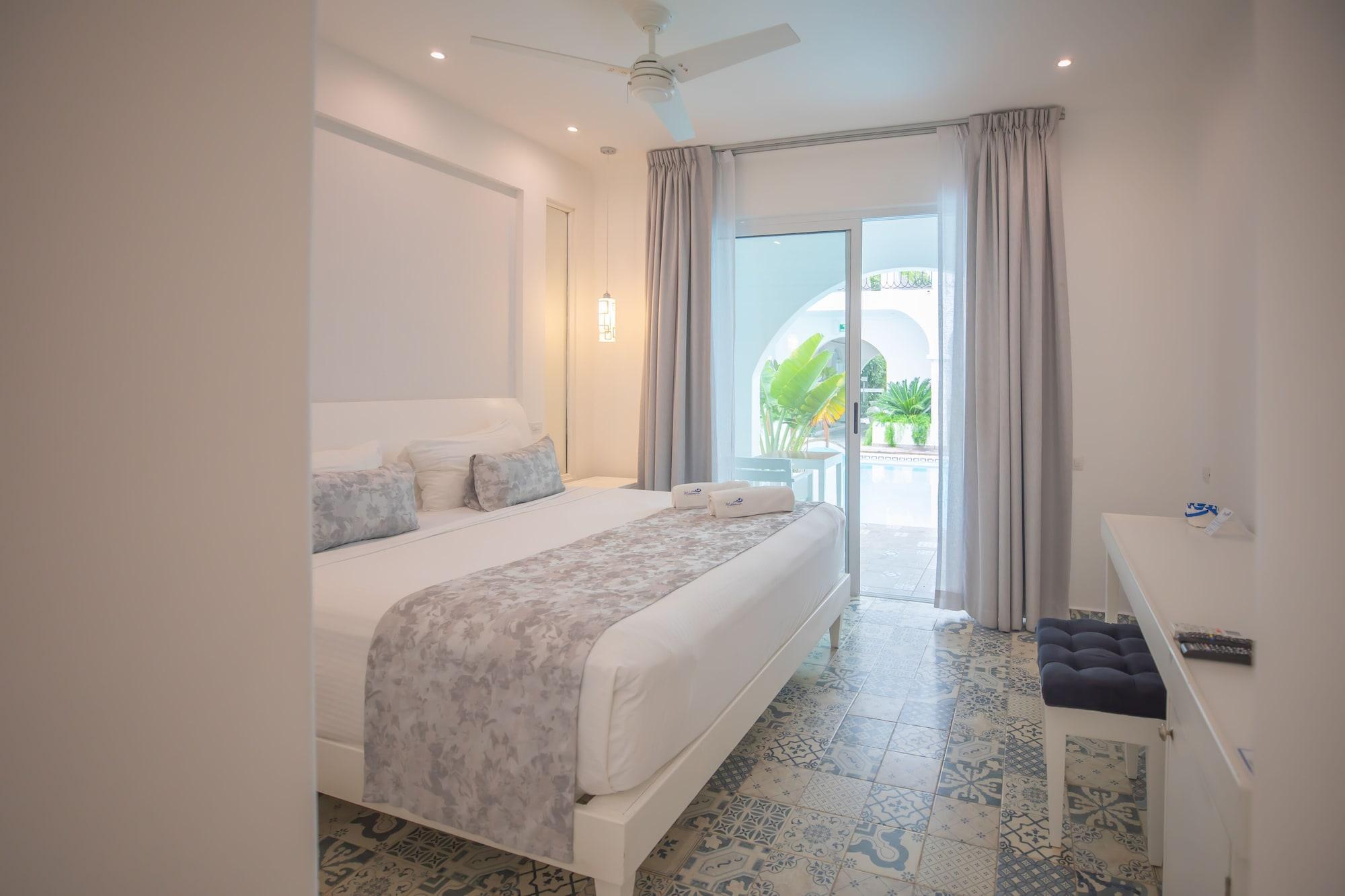 Mediterraneo Hotel Тулум Екстериор снимка